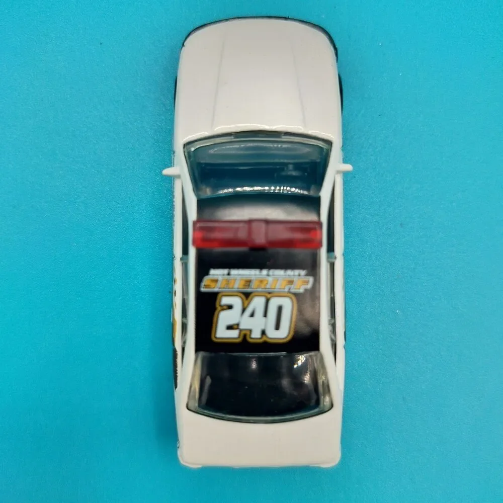 Hot Wheels Sheriff Police Car White Gold Black Street Rodder Diecast Toy Vehicle
